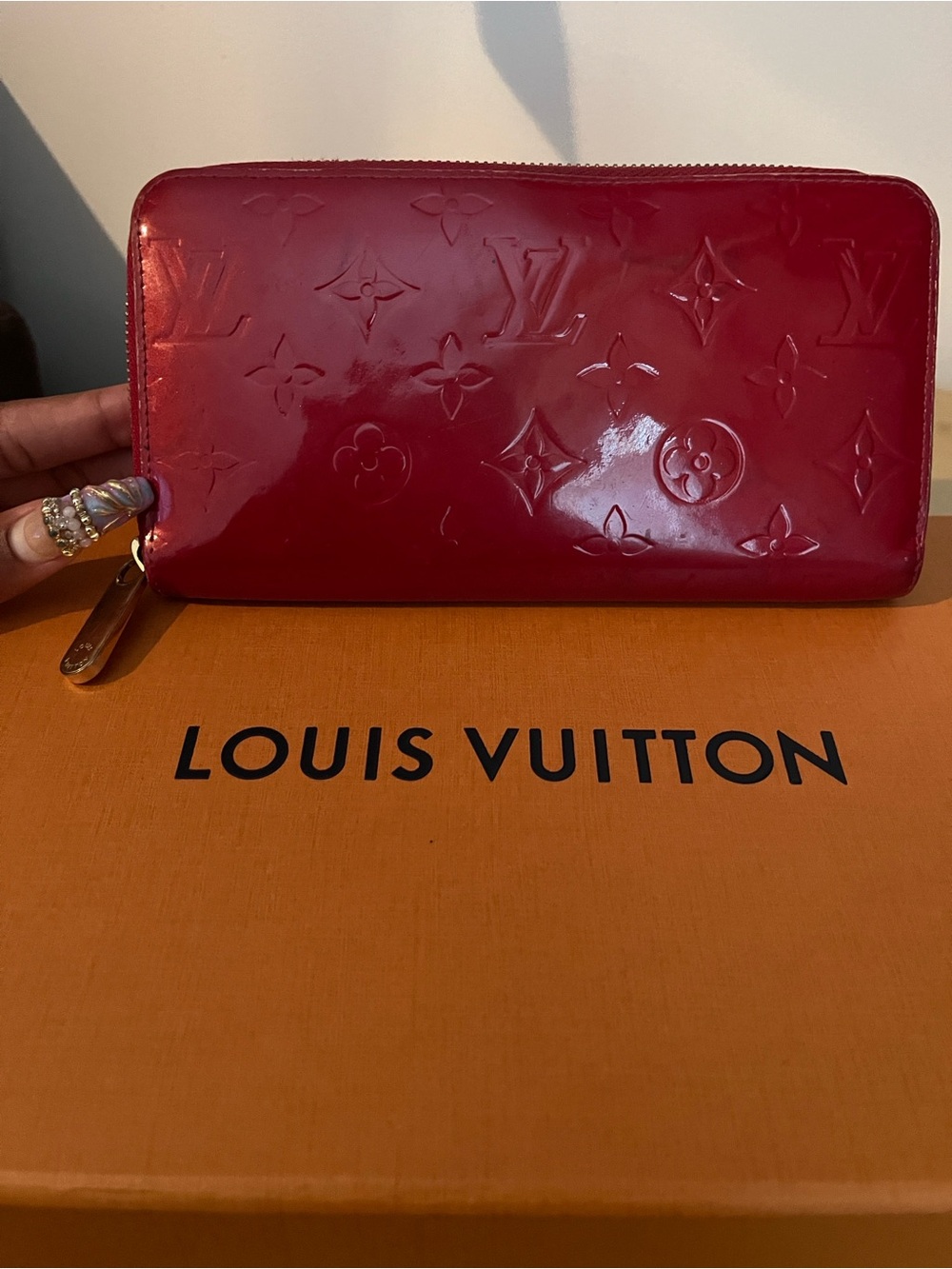 Louis Vuitton Red Monogram Vernis Zippy Wallet